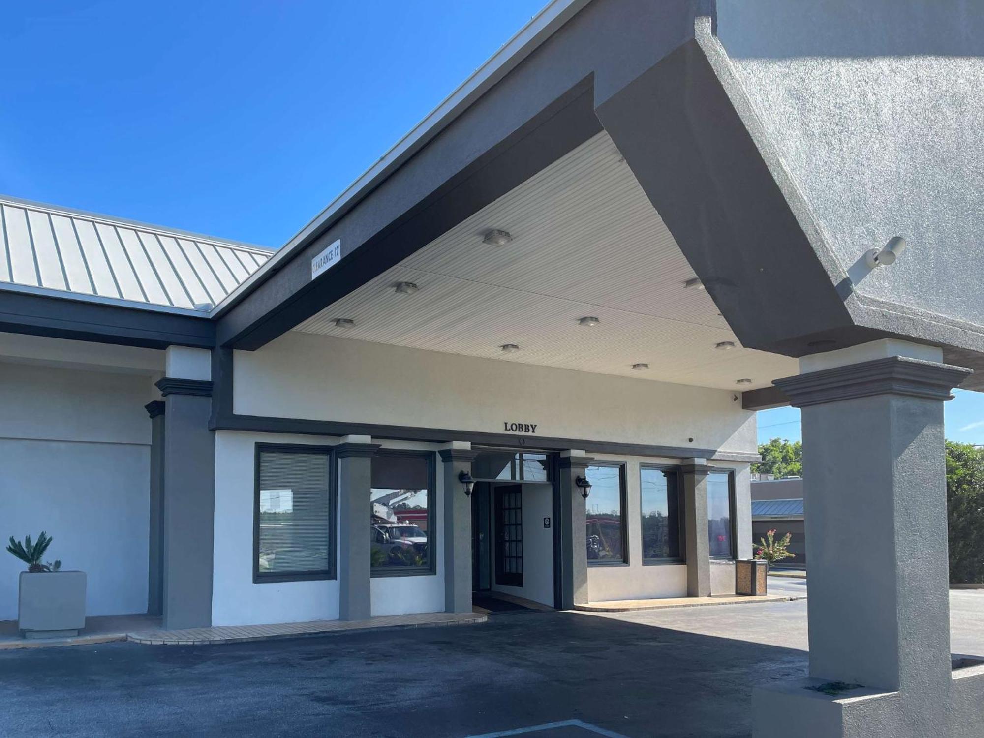 Motel 6 Opelika Al Kültér fotó